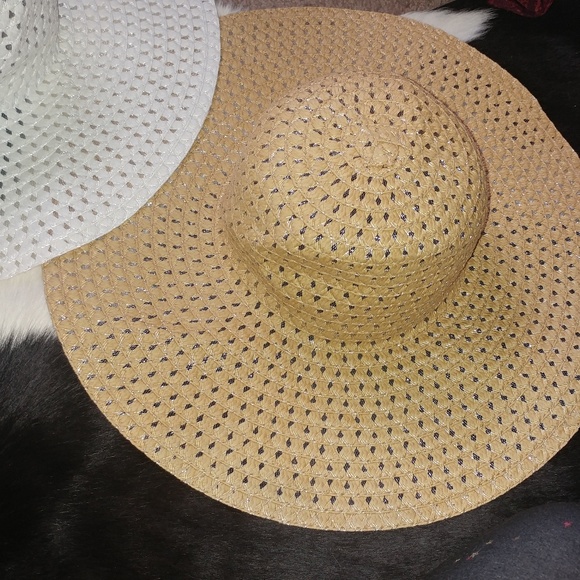 (2) big floopy beach hats color: white & natural main image 5
